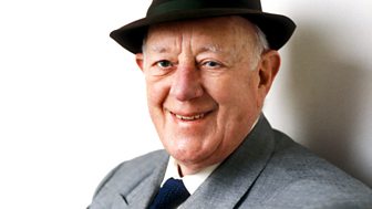 Sir Alec Guinness - My Name Escapes Me