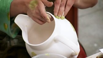 The Great Pottery Throw Down - Series 2: Episode 1