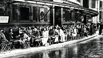 Promenaders queue outside the Royal Albert Hall in 1945