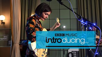 [WATCH] Bessie Turner in session at Maida Vale