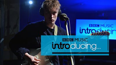 WATCH // Sam Fender in session for ̳ Music Introducing