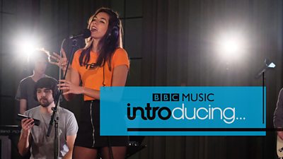 WATCH // Rika in session for ý Music Introducing