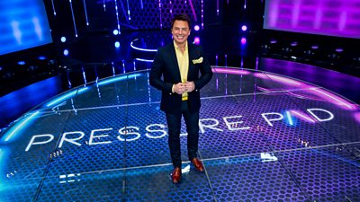 John Barrowman hosts Pressure Pad a brand new quiz for BBC One