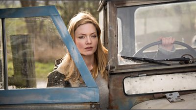 Holliday Grainger plays Robin Ellacott - Media Centre