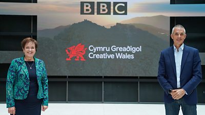 Dawn Bowden MS, Deputy Minister for Arts and Sport and Tim Davie, Director-General of the BBC launch the creative partnership between the BBC and Creative Wales at Central Square, Cardiff