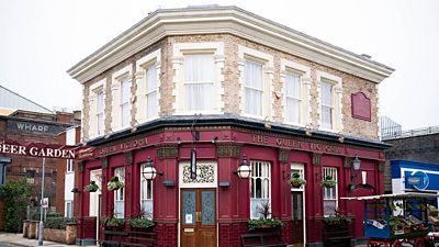 EastEnders new set - The Queen Vic