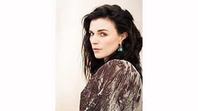 Aisling Bea