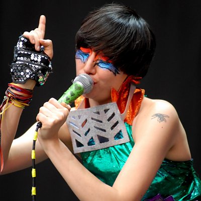 Karen O & Danger Mouse - Ministry