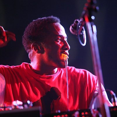 Q‐Tip & D’Angelo - I Believe