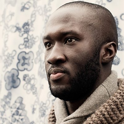 Kwes. - Blue White Cyan