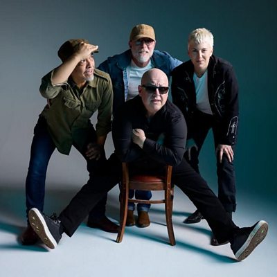 Pixies - Gouge Away (6Music Festival 2022)