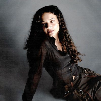 Erika de Casier - Seasons