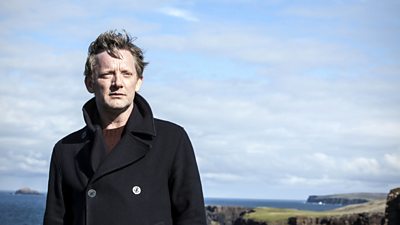 Douglas Henshall stars in Shetland