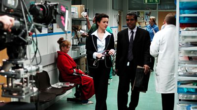 Hugh Quarshie as Ric, Amanda Mealing as Connie in an episode from 2004