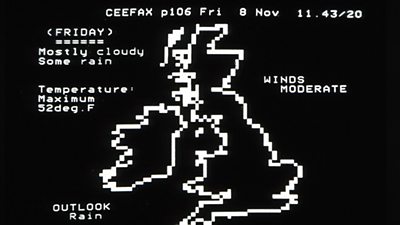 Ceefax weather map made up of a blocky outline of the UK. Winds moderate, mostly cloudy and some rain. Outlook: rain. 