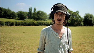 Mackenzie Crook as Andy in Detectorists (ý/Lola Entertainment/Channel X)