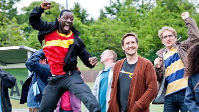 Eve - Viv (Richie Campbell), Nick (Ben Cartwright) Photo:BBC/Leopard Drama/Alan Peebles)