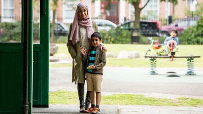 Fahmida (Anjli Mohindra), Ismail (Aaron Sandhu)(Photo by Colin Hutton, Copyright BBC)