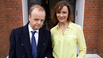 Capital: Roger (Toby Jones), Arabella (Rachael Stirling)(Image Credit: BBC/Kudos/Hal Shinnie)