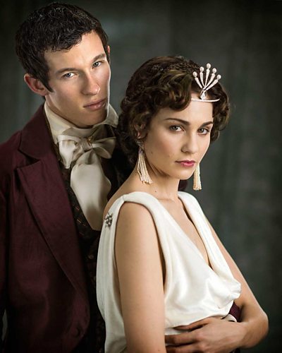War and Peace: Anatole Kuragin (Callum Turner), Helene Kuragin (Tuppence Middleton)(Photo Credit: BBC/Mitch Jenkins)