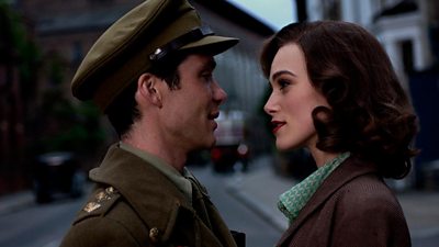 Cillian Murphy in World War 2 uniform with Keira Knightley