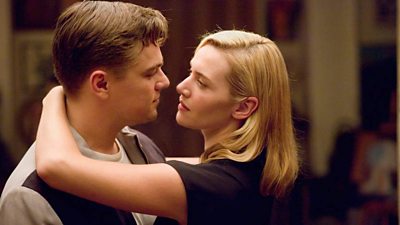 Kate Winslet embraces Leonardo DiCaprio in Revolutionary Road