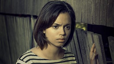Anna (Georgina Campbell) wonders how she got her fingers stuck in the wall.