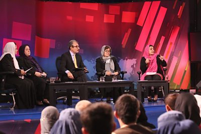 Daud Junbish facilitates an all female panel for Open Jirga