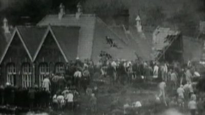 Aberfan school survivor recalls the day of disaster - BBC News