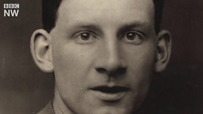 Siegfried Sassoon: First World War poet's protest recalled - BBC News