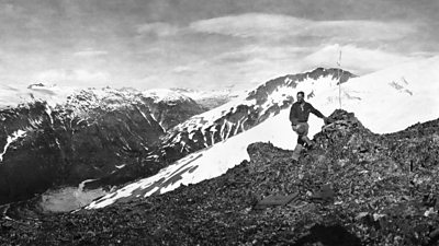 Stunning early panorama photos of a lost Alaska - BBC News