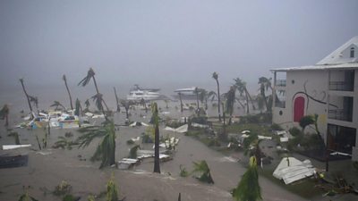 Reporting from the eye of the storm - BBC Weather