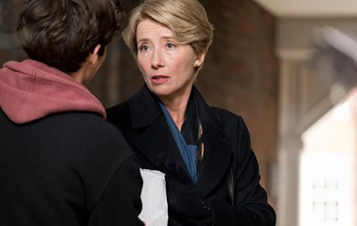 Emma Thompson talking to a teenager.