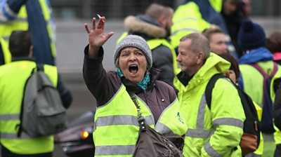 'yellow vest' protester
