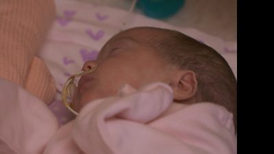 An Aberdeen neonatal unit is trialling the latest practices in comforting seriously ill and premature babies.