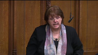 Labour's Rosie Cooper tells MPs 'our democracy is under threat' - BBC News