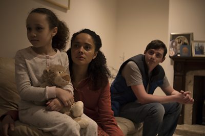 Jessica Myers (SIENNA OGUNYEMI), Rebecca Myers (KARLA CROME), Craig Myers (JAMES HARKNESS) in The Victim (Image Credit: BBC/STV/Mark Mainz)