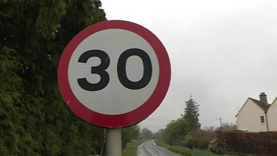 30 mph Speed limit sign