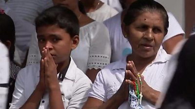 Sri Lanka mourners