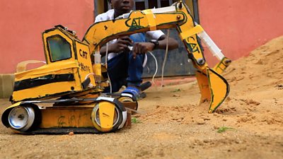 A handmade small scale construction machine