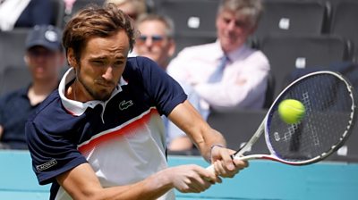 Queen's: Best shots as Daniil Medvedev beats Fernando Verdasco - BBC Sport