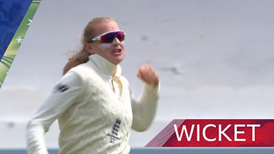 'Key wicket' - Ecclestone bowls Lanning