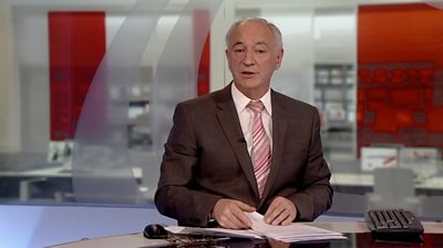 Colin Briggs retires after decades presenting Look North - BBC News