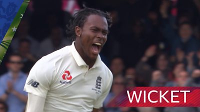 Archer dismisses Warner as England chase victory