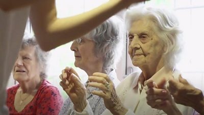 Hip-hop OAPs: Dance class helps elderly combat loneliness - BBC News