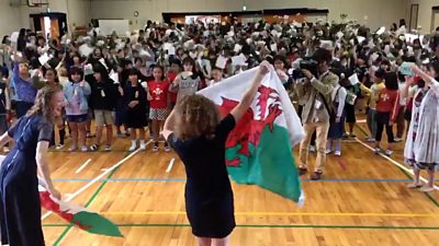 Japanese schoolchildren singing the Welsh national anthem