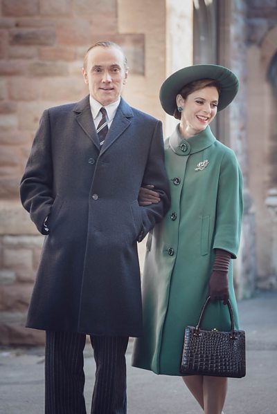 John Profumo (BEN MILES), Valerie Profumo (EMILIA FOX)(Image Credit: BBC/Ecosse Films/Ben Blackall)