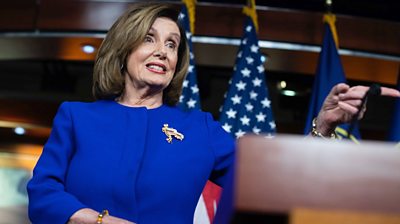 Pelosi refuses to budge in impeachment standoff