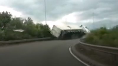Lorry crashes off Copdock roundabout