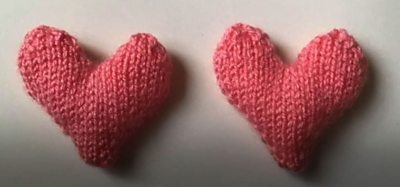 Knitted hearts